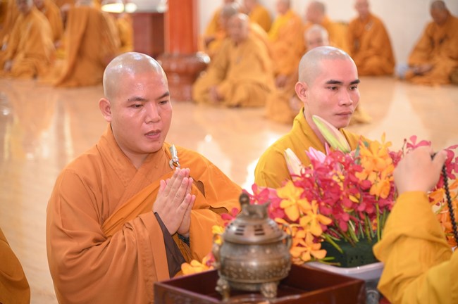 Holding Pravaranà Ceremony of the Director Board (DB) of Hoc Mon district's Vietnam Buddhist Sangha (VBS)